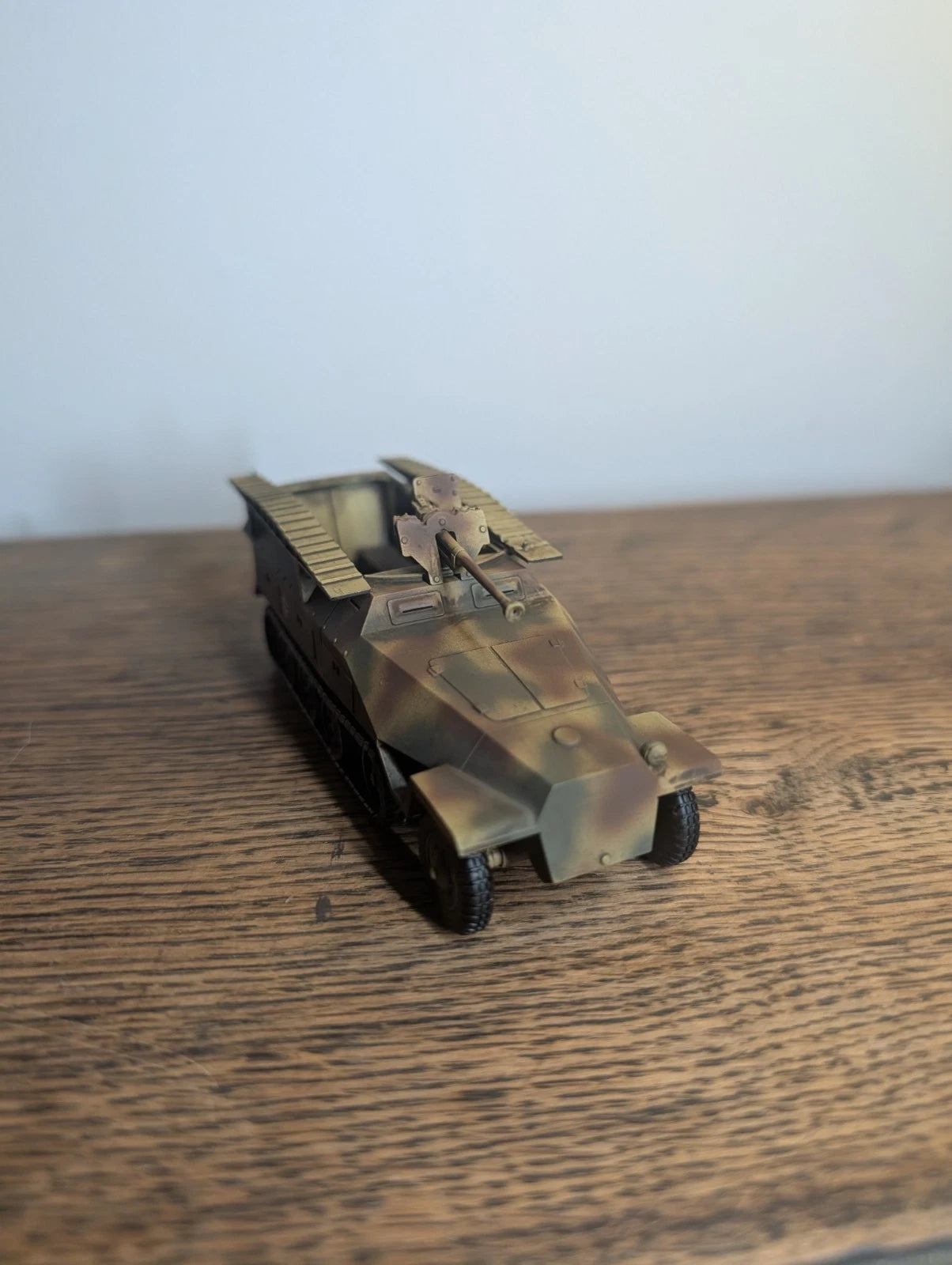 Bolt Action German Sdkfz 251/7 Pionierpanzerwagen Halftrack 1/56 Commission 28mm