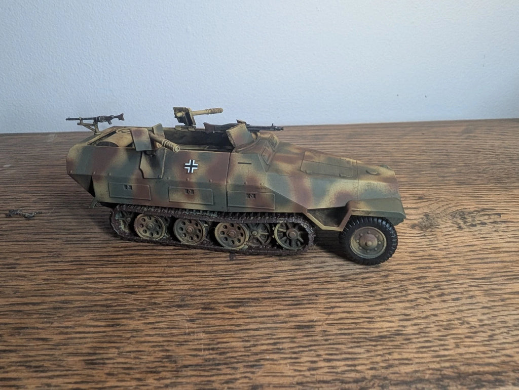 Bolt Action German Sdkfz 251/16 Ausf D Flammpanzerwager Halftrack Commission
